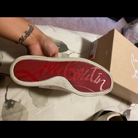 Christian Louboutin - Picture 4 of 13